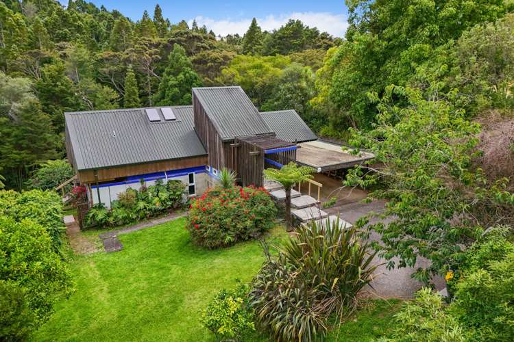 25 & 27 Kauri Glen Road_2