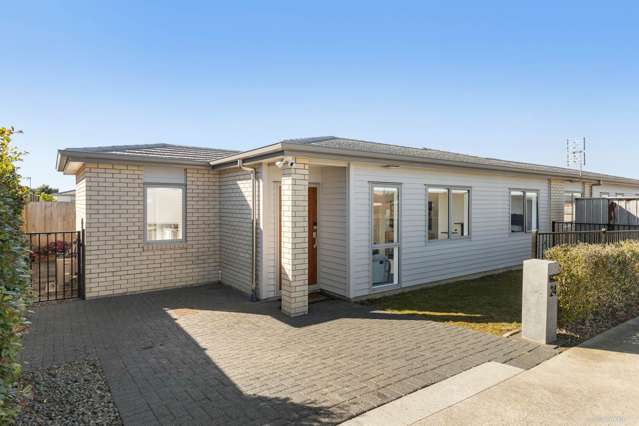 Modern, Low-Maintenance Living