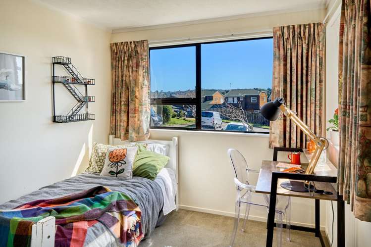 1 The Top Gallant Whitby_12