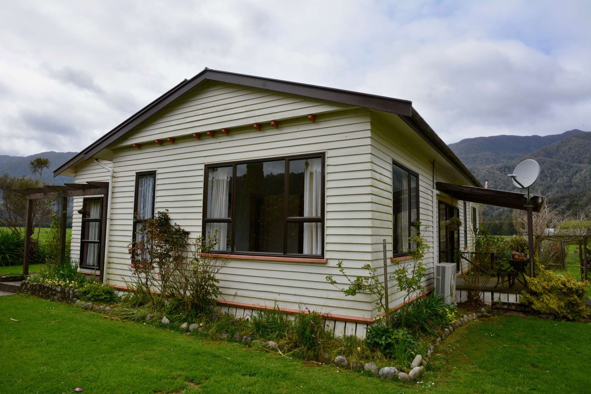 662 Arapito Road Karamea_0