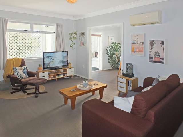 5 Huia Street Foxton Beach_1