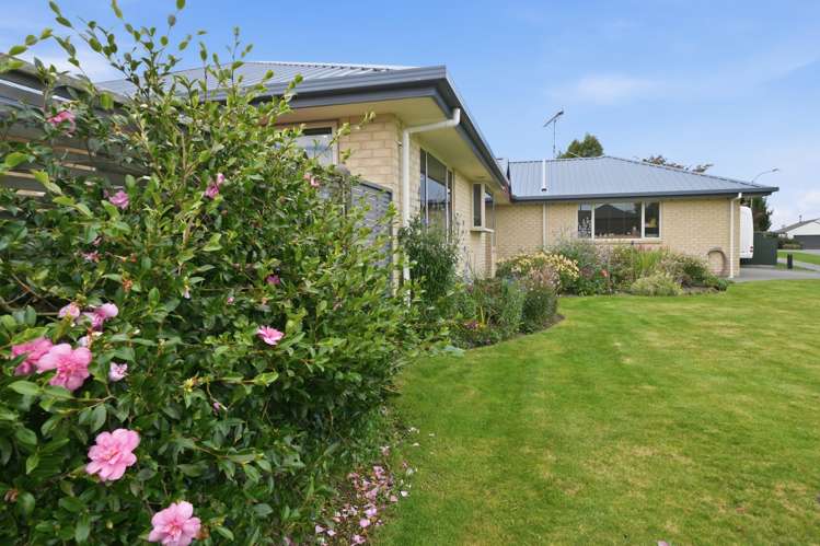 4 Devon Crescent Darfield_22