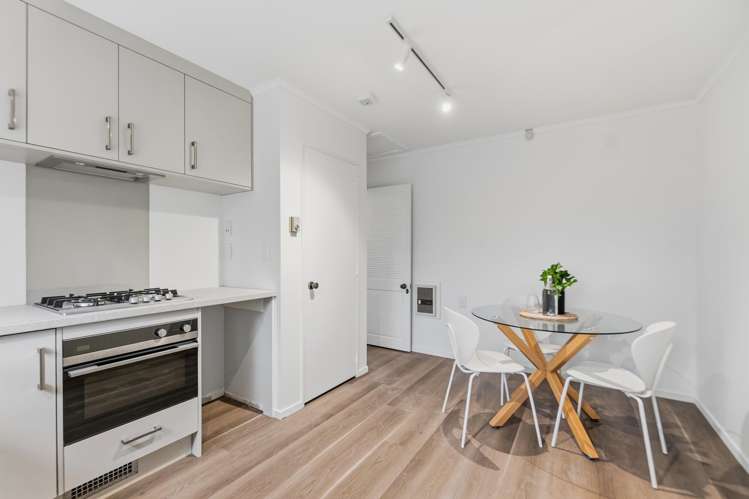 61 Raynes Road Rukuhia_15