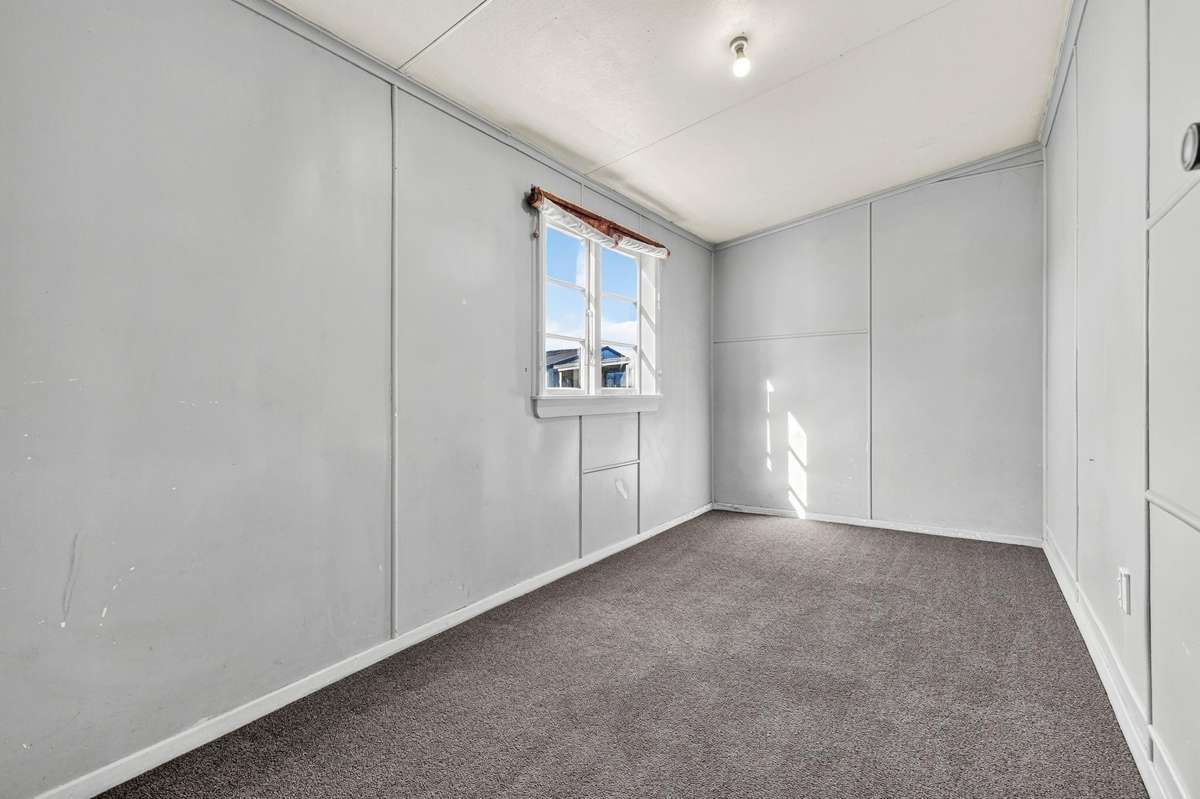 11 and 13 Farmer Road_5