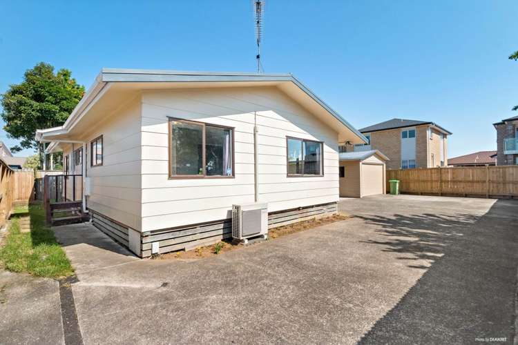 2/58 Settlement Road Papakura_7