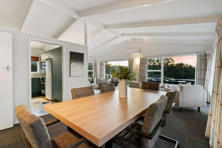 36 Mayfair Crescent Mairangi Bay_7