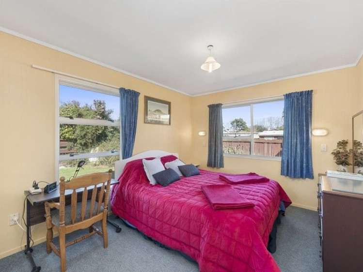 18 Clements Crescent Queenwood_8