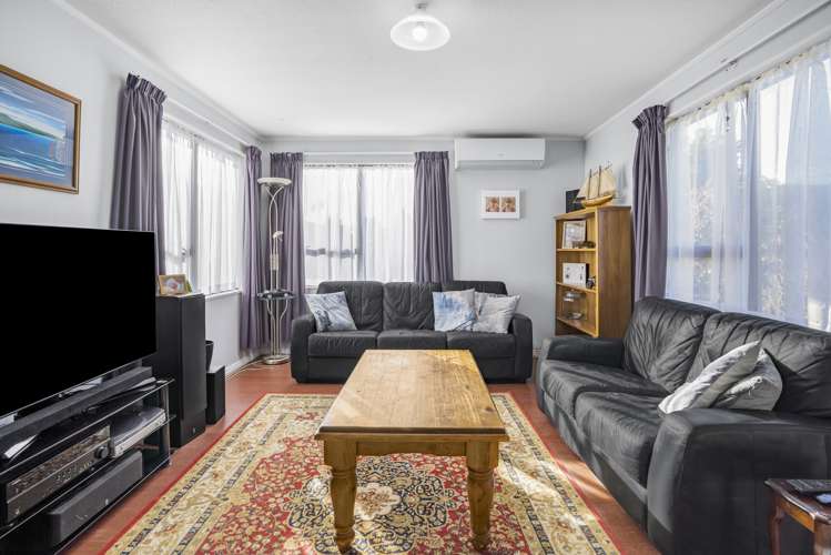 5 Ely Grove Wainuiomata_5