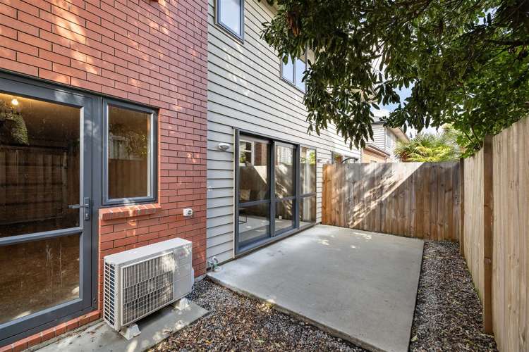 2/489 Manchester Street Saint Albans_12
