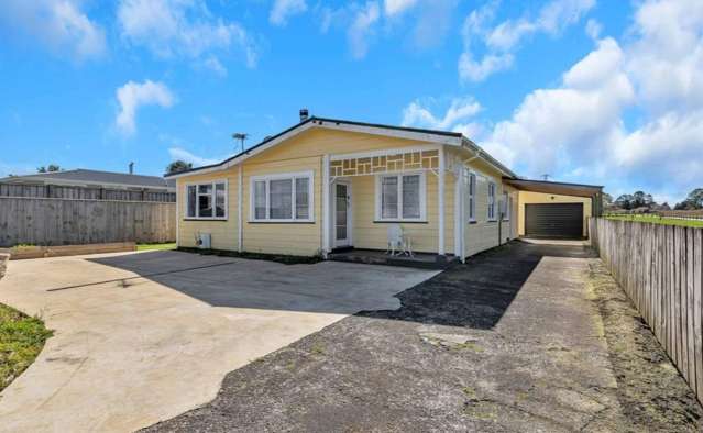 STRATFORD - 3 BEDROOMS