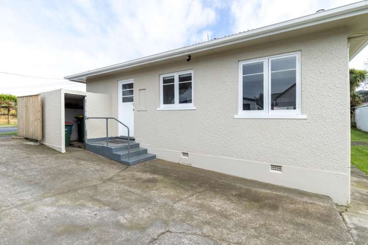 87 Ngamotu Road Spotswood_14