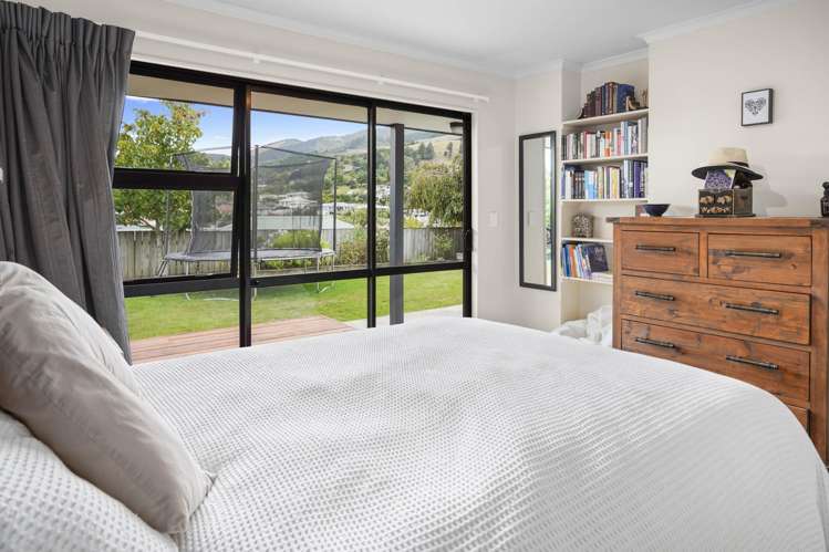 14 Olympus Way Richmond_19