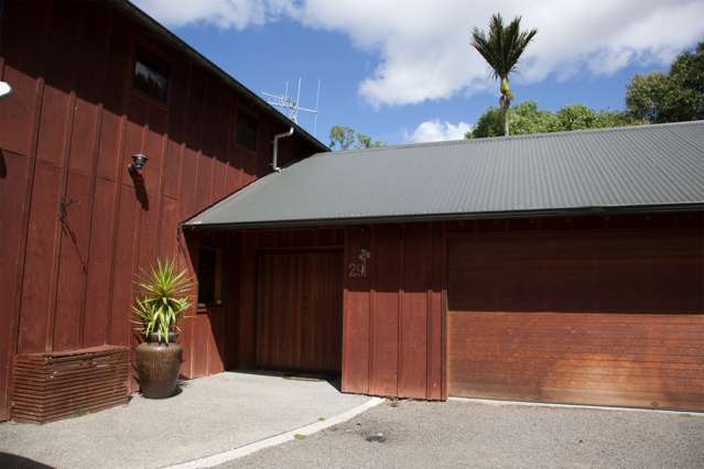277 Kereru Drive Turitea_1