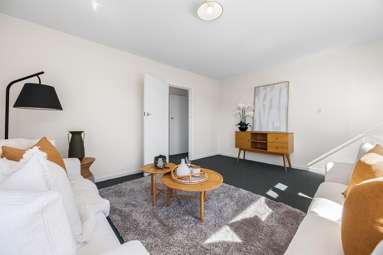 2/180 Lyttelton Street_3