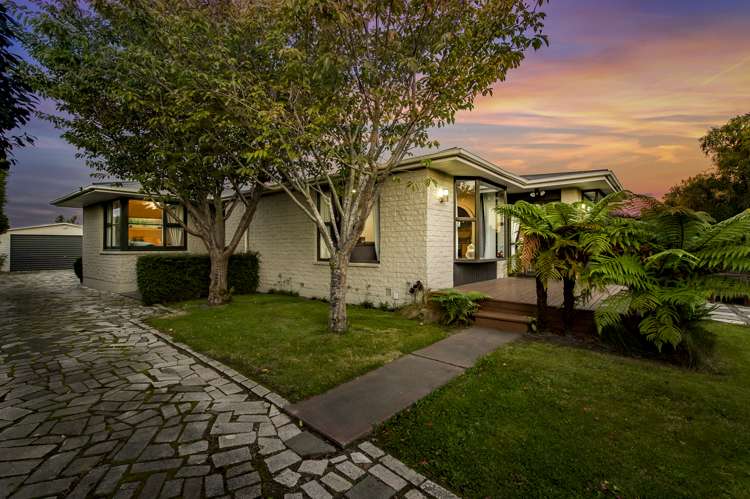 55 Oriana Crescent Hornby_23