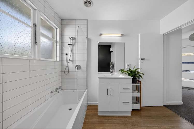 163 Condell Avenue Papanui_20