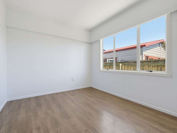 50A Holland Street Glenholme_11