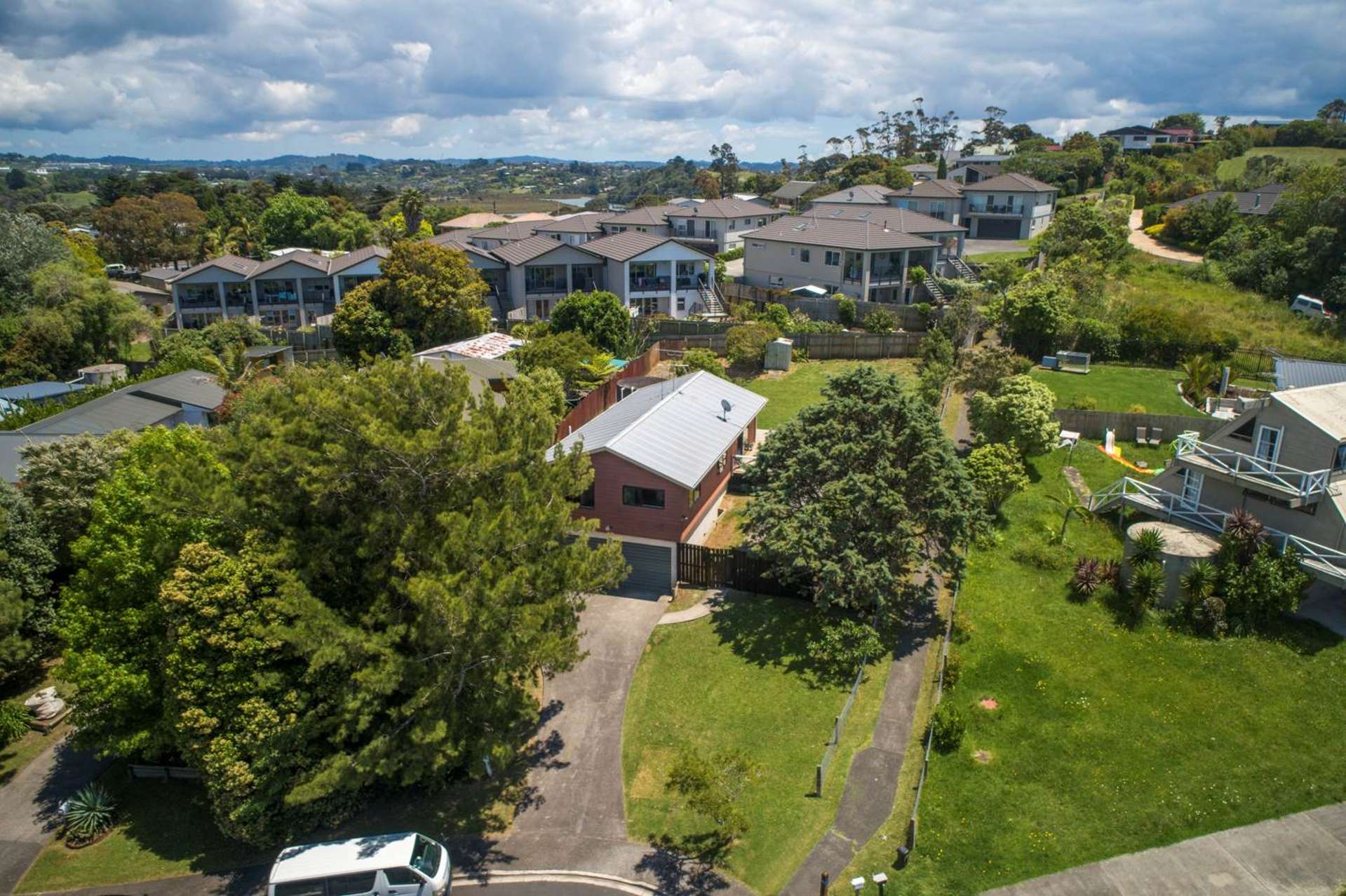 18 Shadon Place Stanmore Bay_0