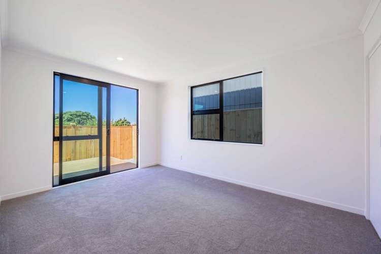 2/8 Auld Street Torbay_12