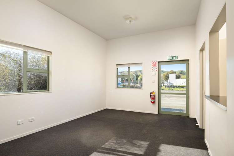 7-11 Woodmor Road Witherlea_12