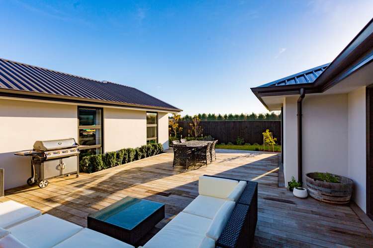 31 Oaks Drive Lincoln_18