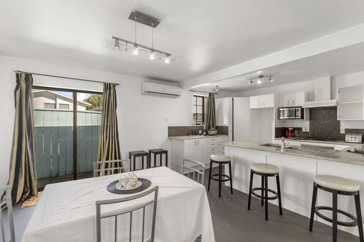 47 Blueberry Grove Timberlea_4