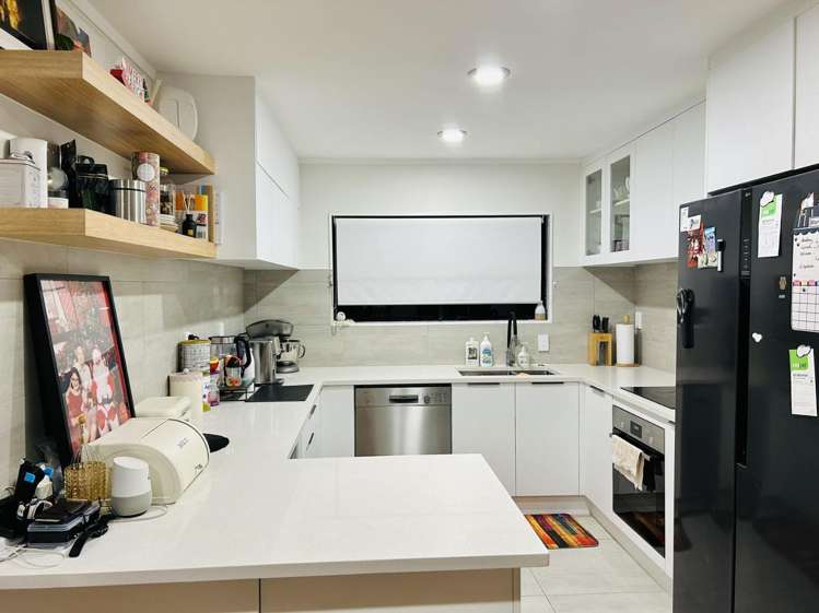 13 Sunward Rise Glenfield_5