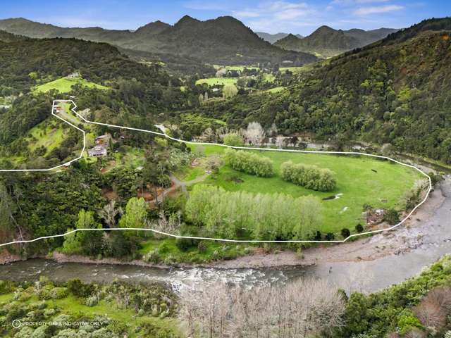 A Lifestyle Defined by Nature + Business!