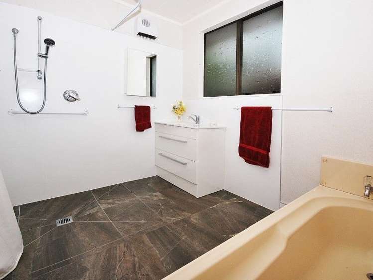 24 Ranfurly Street Solway_9