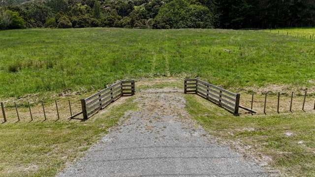 238 Wharehine Road Tauhoa_4