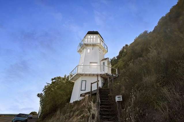 Wellington’s $1m lighthouse folly: Local family beats expats, retired fisherman