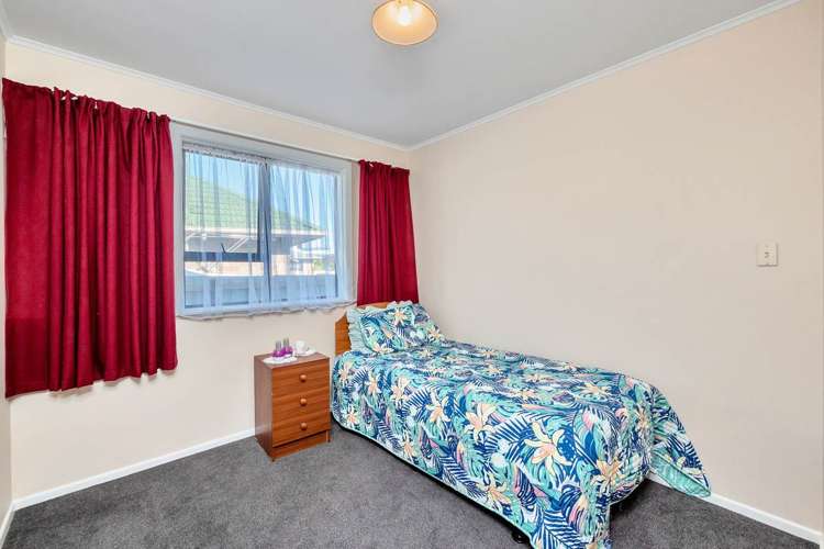 12 Salas Place Papakura_11