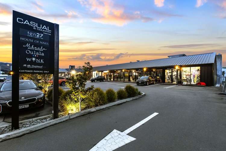 1027 Ferry Road Ferrymead_2