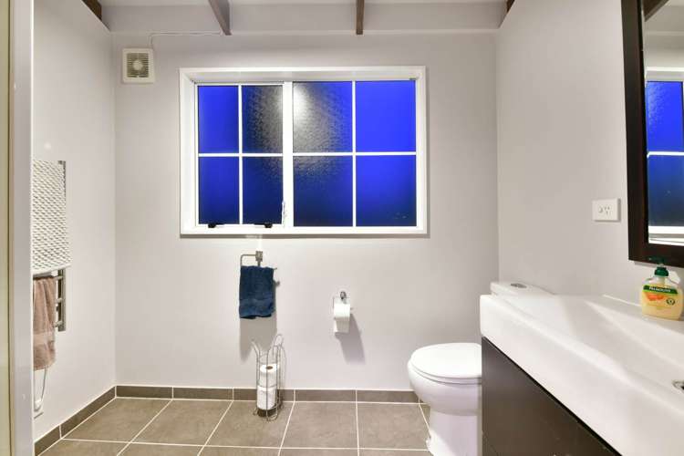 15 Farnell Place Gulf Harbour_15