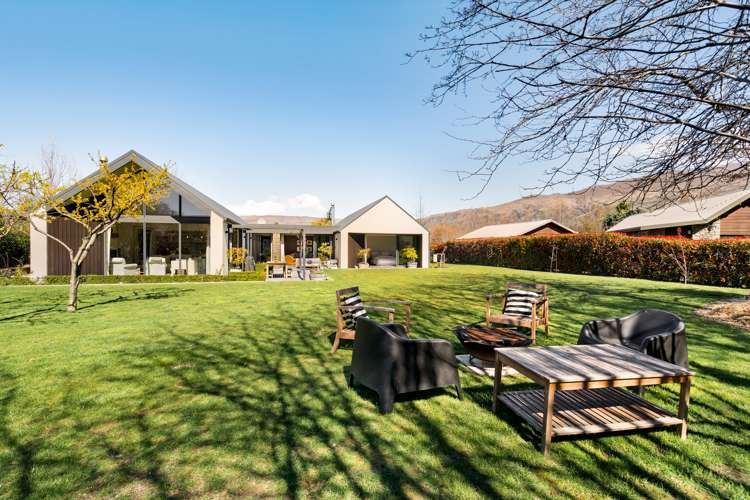 192 Beacon Point Road Wanaka_7
