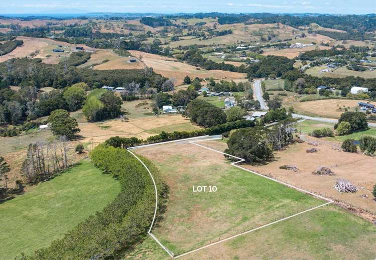 70 and 70A Pebble Brook Road Waitoki_29