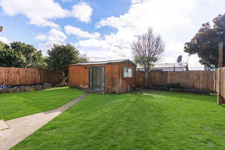 315 Swanson Road Ranui_15