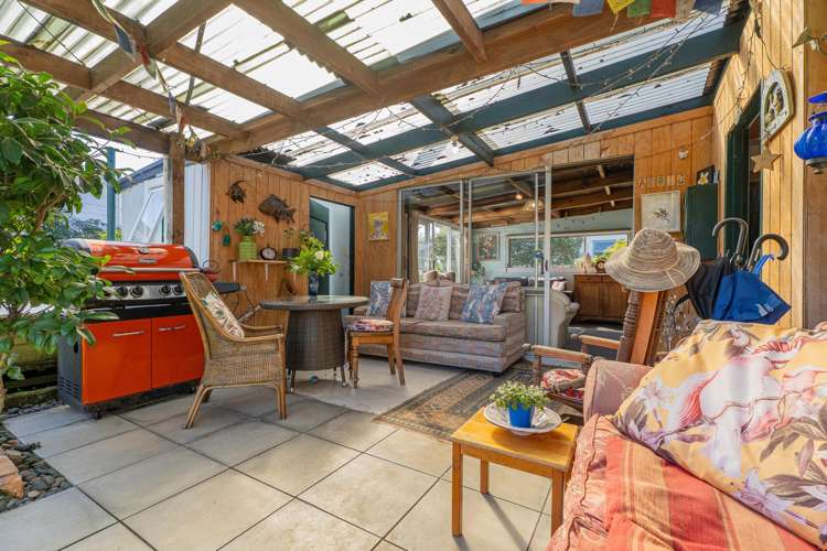 360 Main Road Tairua_11