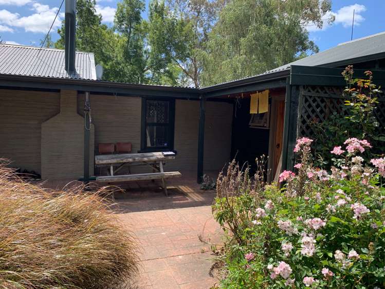 10 Helvellyn Street Outram_12