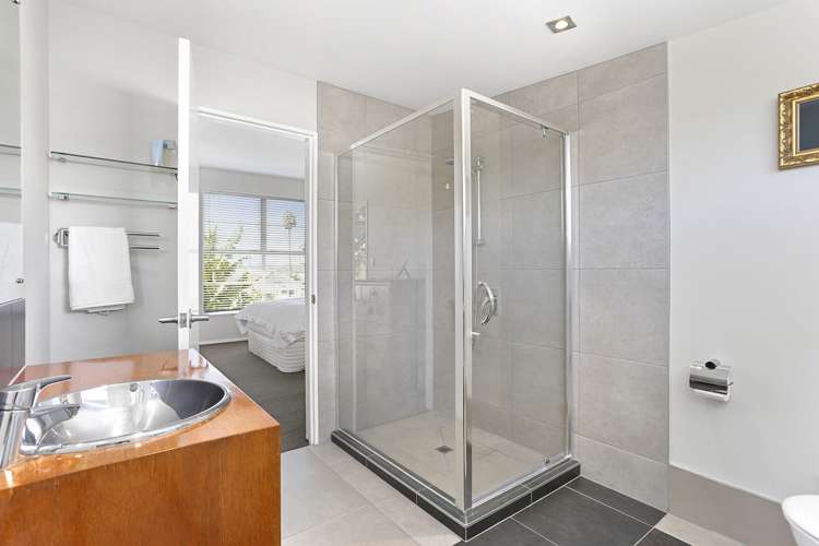 6b Pirangi Street Point England_11