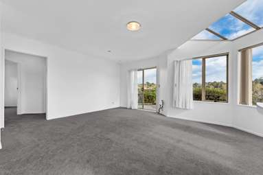11/169 Sturges Road_3