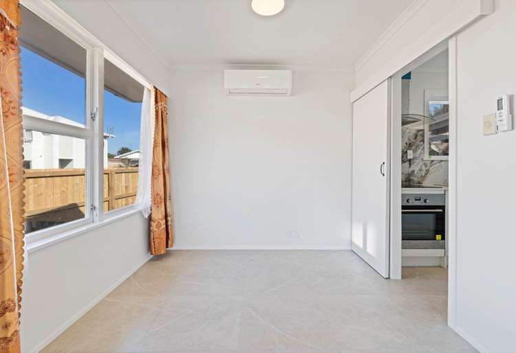 14 Tairere Crescent Rosehill_9