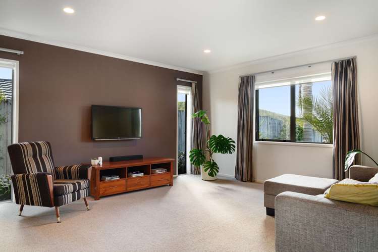 190 Ballintoy Park Drive_4
