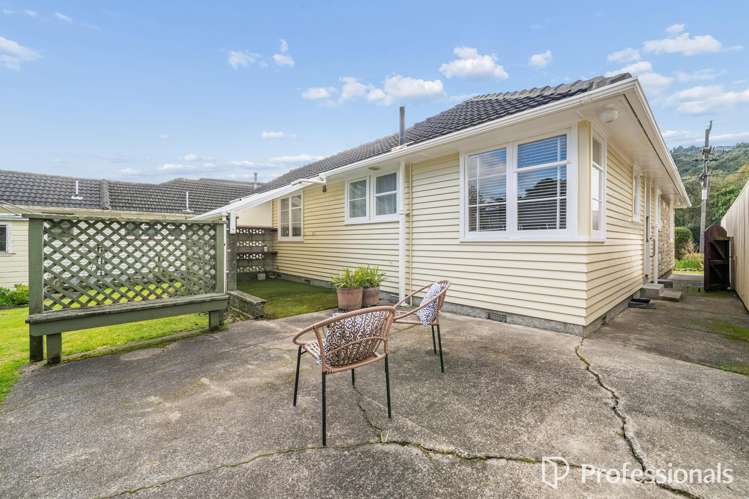 12 Tawhai Street Stokes Valley_23