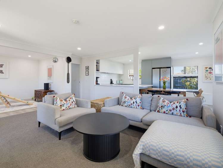 133 Mountain Road Mangere Bridge_5