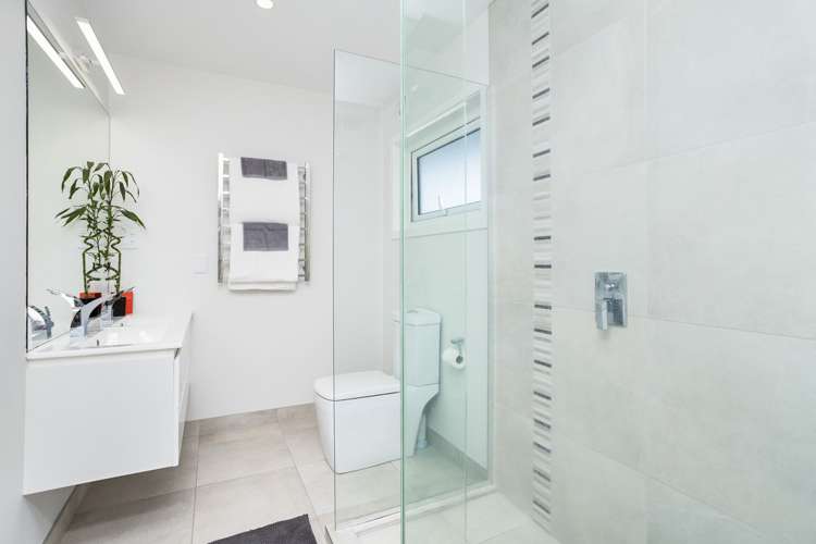 3 Grainger Road Te Atatu South_11