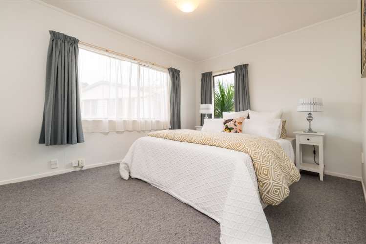 5 Urban Grove Ranui_14