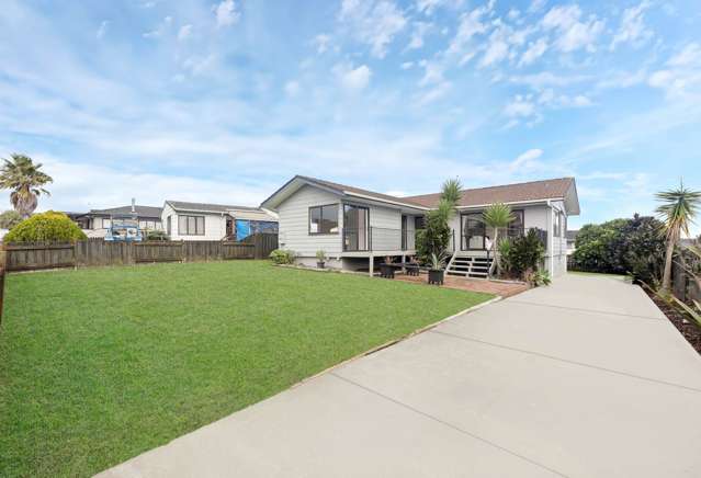 Spacious Sun-filled Haven with Great Views!