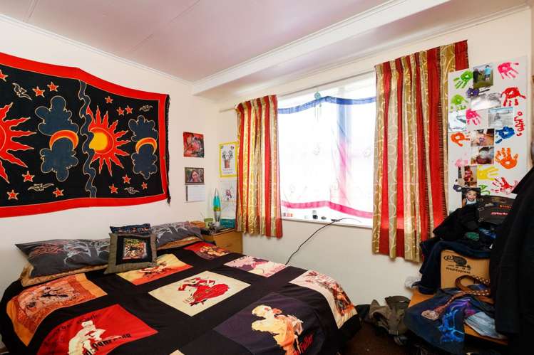 44 Owen Street Bunnythorpe_10