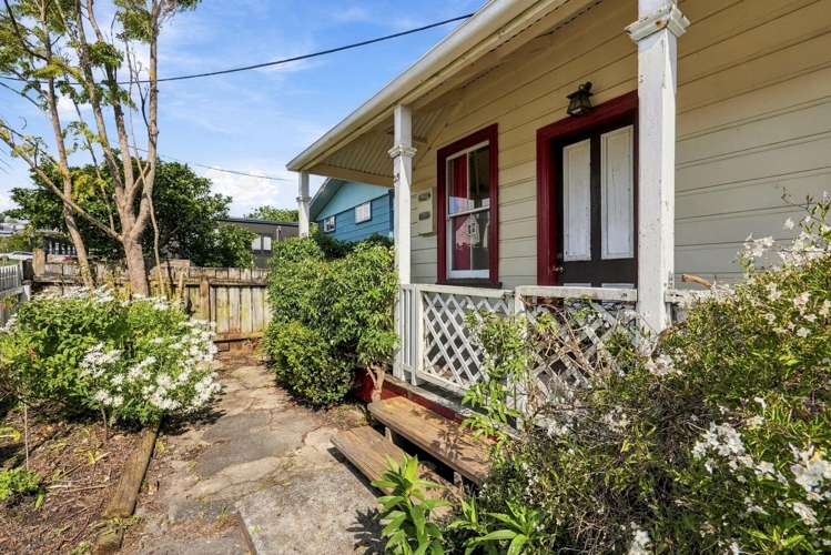25 Puriri Street Helensville_3